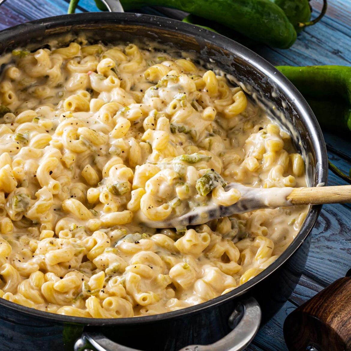Creamy Hatch Chile Mac and Cheese Chiles and Smoke