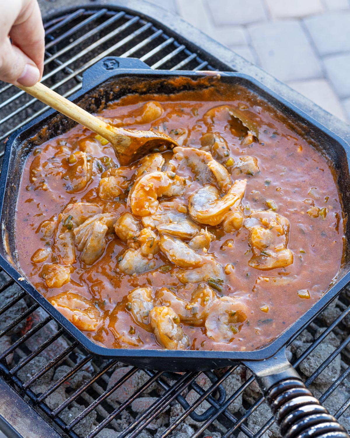 Gently fold the shrimp into the sauce to cook for a few minutes.